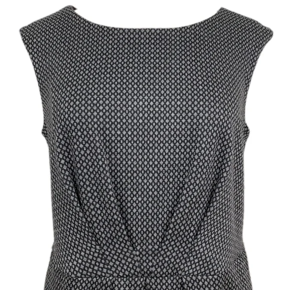 NY & COMPANY Dress Sheath Abstract Knit Retro Sleeveless Gray Black Medium - Picture 3 of 8
